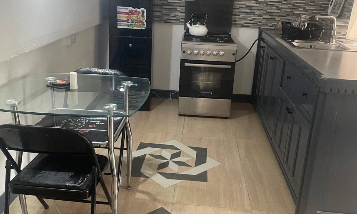 Salisbury Apartment | Beautiful Cozy Private Studio with WiFi in Charming Salisbury