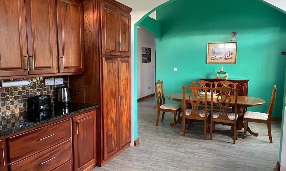 Roseau Villa | Fully air-conditioned 4-bedroom villa with WiFi in Roseau