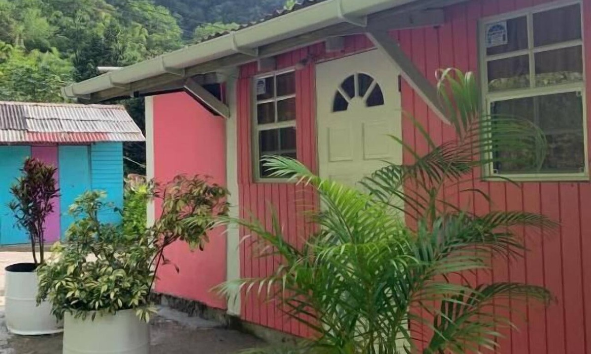 Wotten Waven House | Minos Haven