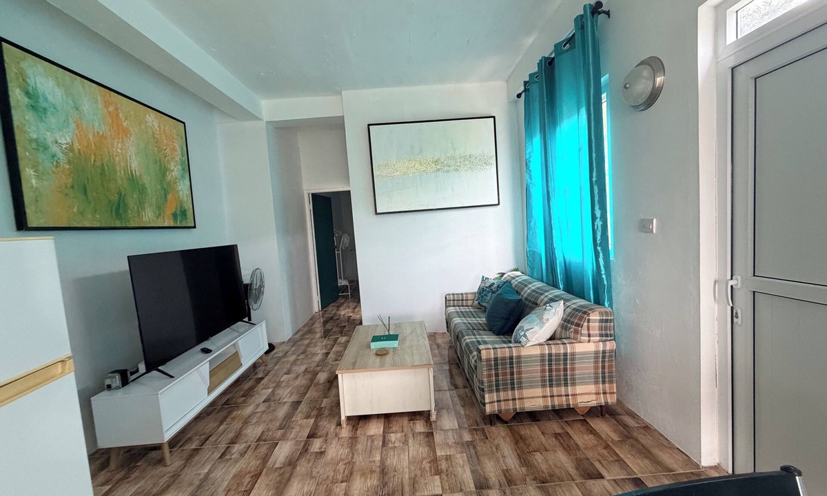 Mahaut Apartment | Quiet private 1BD Hillside Escape with Ocean Views