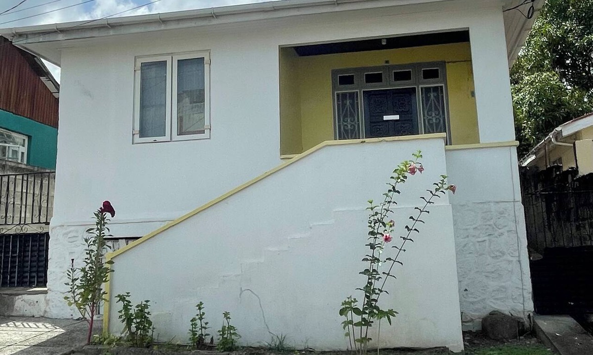 Roseau House | The Yellow Porch, a furnished 2/3 bedroom house with AC in Goodwill, Roseau