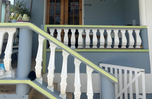 Vieille Case Villa | NIZA’S PLACE—Cozy Mountainside Villa with Ocean view.