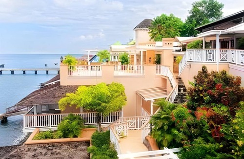 Roseau Resort | 52 m² Resort ∙ 127 guests