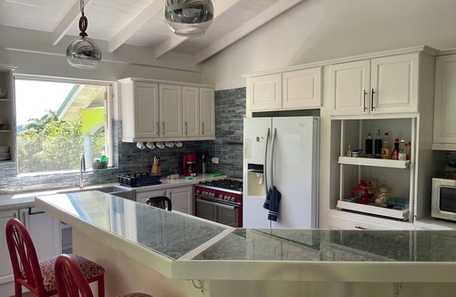 Roseau House | Aura spacious three-bedroom tropical retreat with air-conditioned bedrooms,