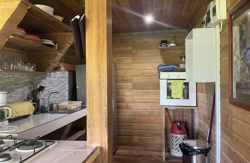Barroui Cabin | Bauhinia Tropical 2 bedroom Retreat Cottage