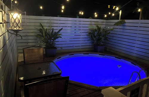 Roseau Apartment | Casita Heliconia- Jr. Suite#3
