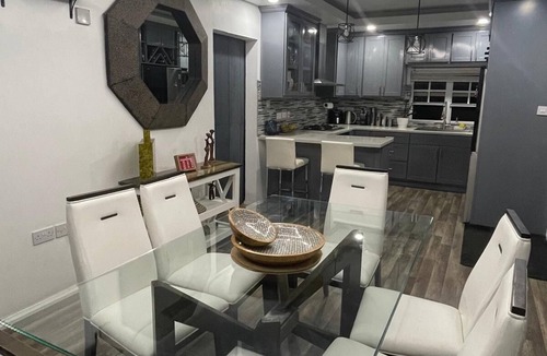 Roseau Apartment | Centrally located, stylish, modern, convenient, legendary customer service.