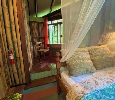 Fond Cani Bed & Breakfast | Cocoa Cottage