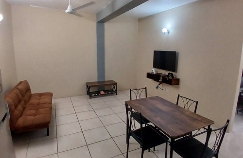 Fond Cani Apartment | Cozy Vacation Retreat APT 2 with WiFi, AC in enchanting Roseau Valley
