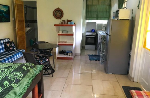 Calibishie House | Creole Cottage