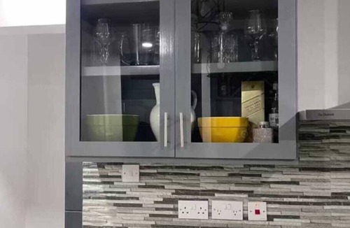 Roseau Apartment | Cypress Suites