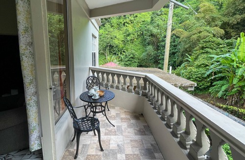 Barroui House | Family-friendly environment with panoramic views of the mountains