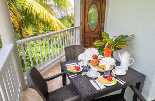 La Plaine Apartment | Ferapalms Tropical Escape with Scenic Ocean and Mountain Views