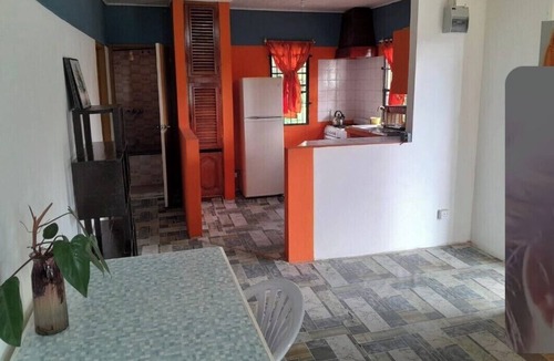 Barroui House | Grand Bay Sunrise Guesthouse