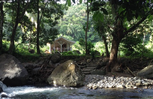 La Plaine House | Guava-Cherry riverside cottage