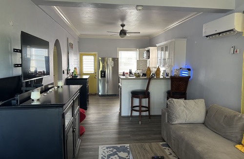 Portsmouth House | Lucia Bayview House