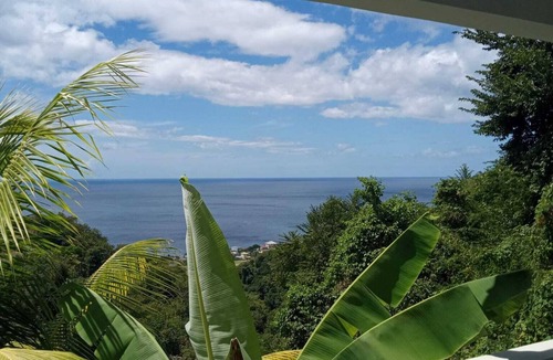 Mahaut Apartment | Ocean View Retreat 2BR 20 Min from Roseau