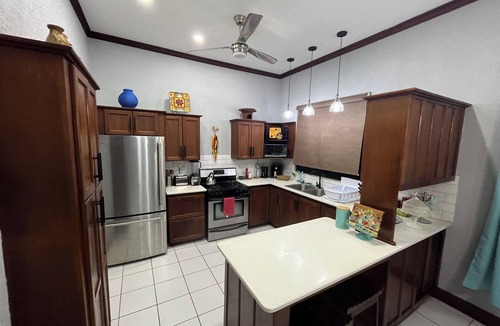 Giraudel House | Palm Breeze Villa - Charming 3-bedroom villa with private pool!