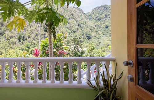 Soufriere Apartment | Rosehill Apt -Stylish 2 bedroom with lovely verandah
