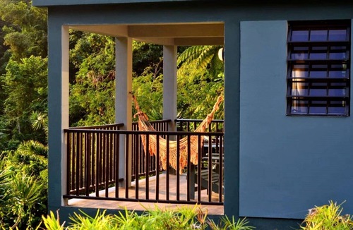 Pont Casse Cottage | Secluded seaview solar cottage w/organic greenhouse & farm to table cuisine