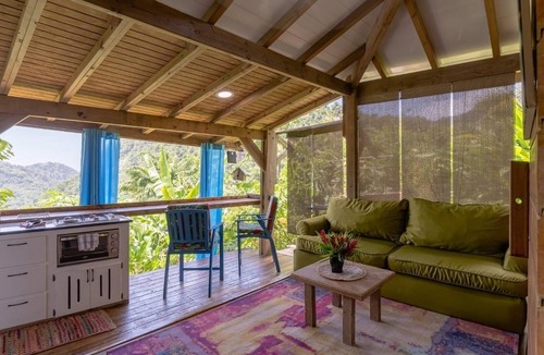 Roseau Cottage | SIZO Cottage/open-air tropical escape