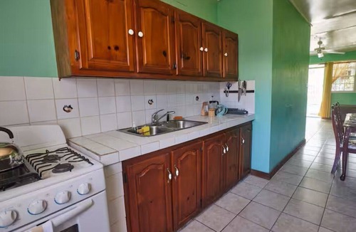 Roseau House | Spacious Roseau 2BR Home | Free Parking