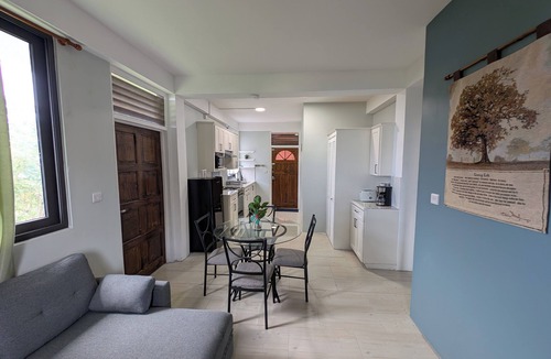 Mero Apartment | Sunset Vista charming 1-bedroom apartment 0.4 miles from beautiful Mero Beach.