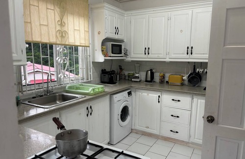 Soufriere House | Tropical Safe Haven, Soufiere, Dominica. Welcoming home away from home,