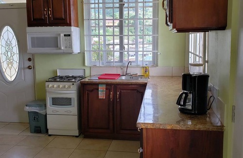 Roseau Apartment | Unit 5/6 · Unit 5/6 Private Apartment - Roseau