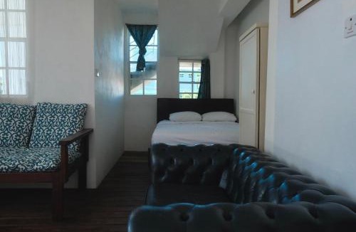 Roseau Apartment | Victoria Green Living studio apt in Roseau