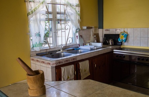 Salisbury Apartment | Villa Verde 2 bedroom Apartment Only