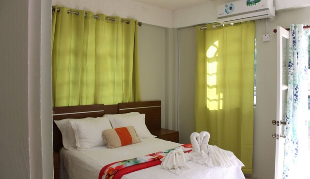 Rejens Hotel