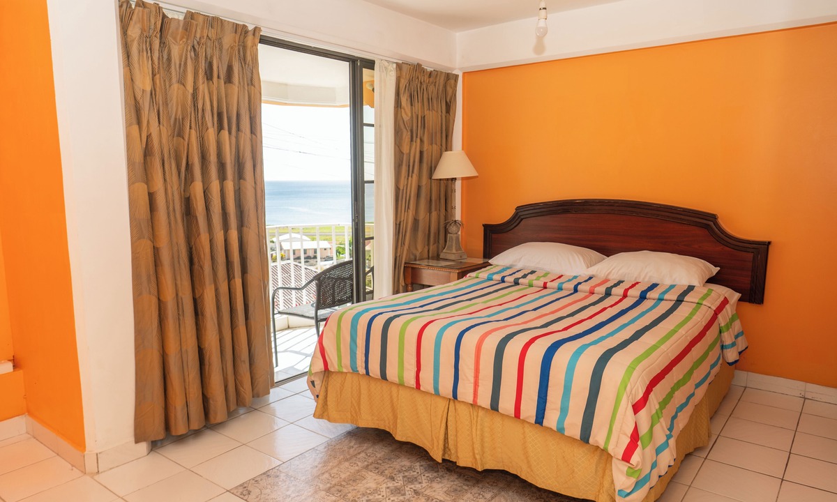 Canefield Hotel | Bayport Residence Inn