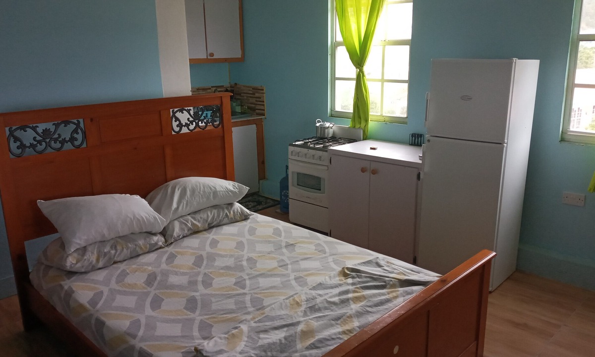 Mahaut House | Suite Pepper