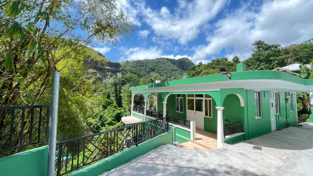 Barroui Apartment | Apartments in Roseau, Dominica