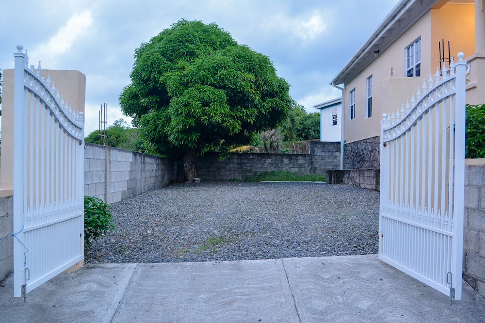 Photo of Others in La Plaine