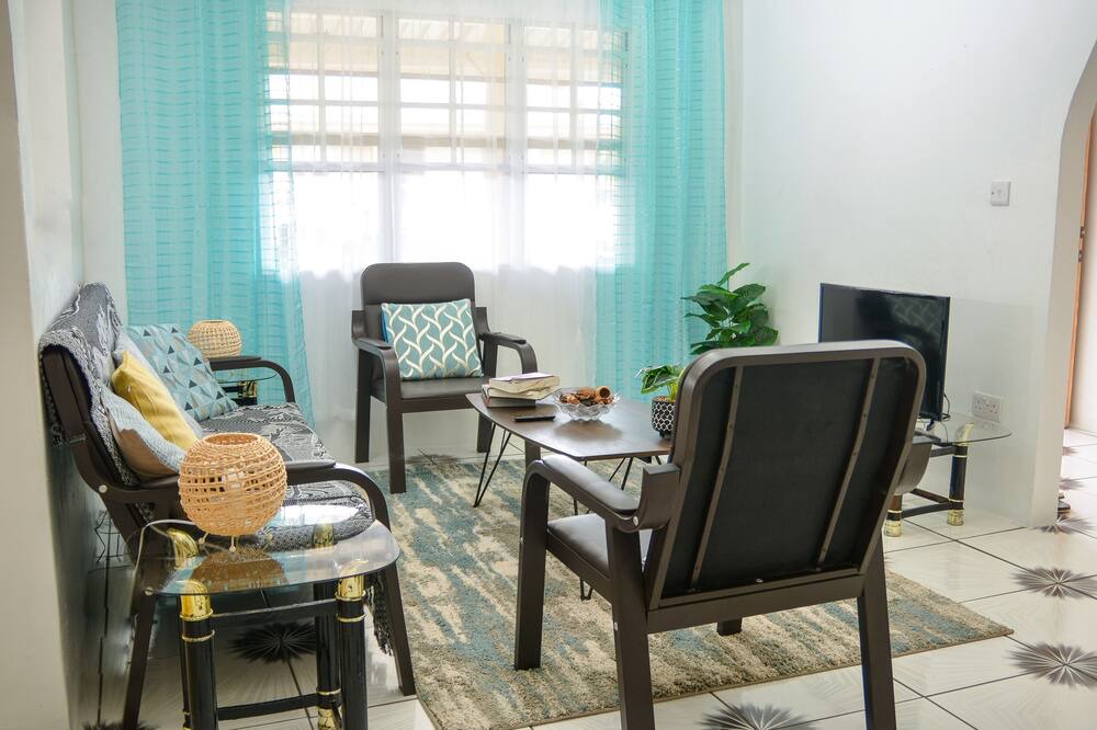 Photo of Livingroom in La Plaine