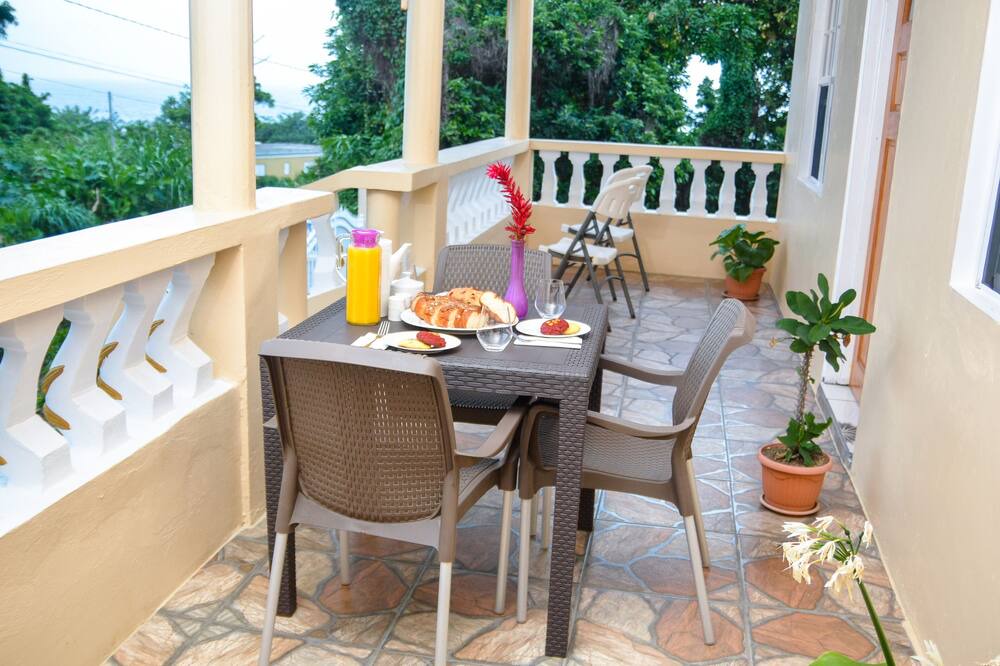 Photo of Outdoor in La Plaine