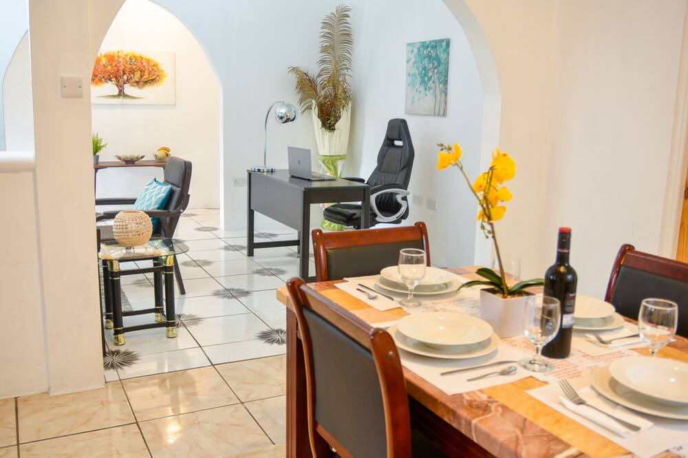 Photo of Bedroom in La Plaine
