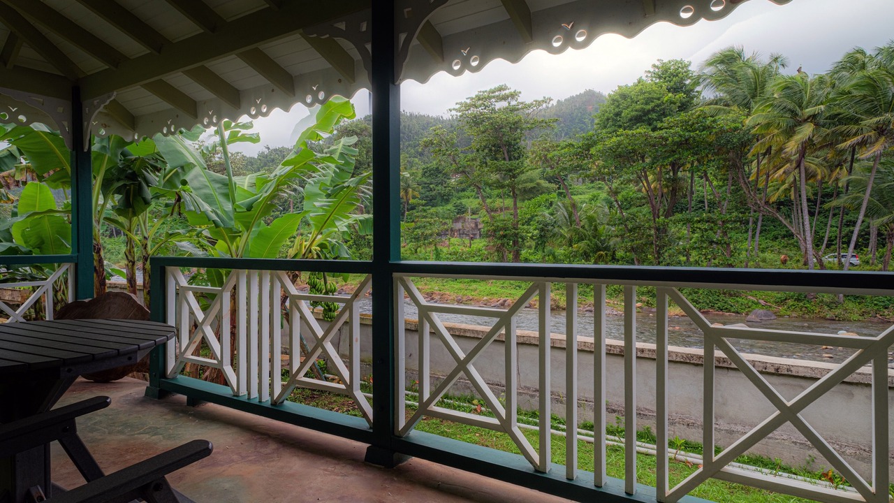 Photo of Patio Balcony in Rosalie