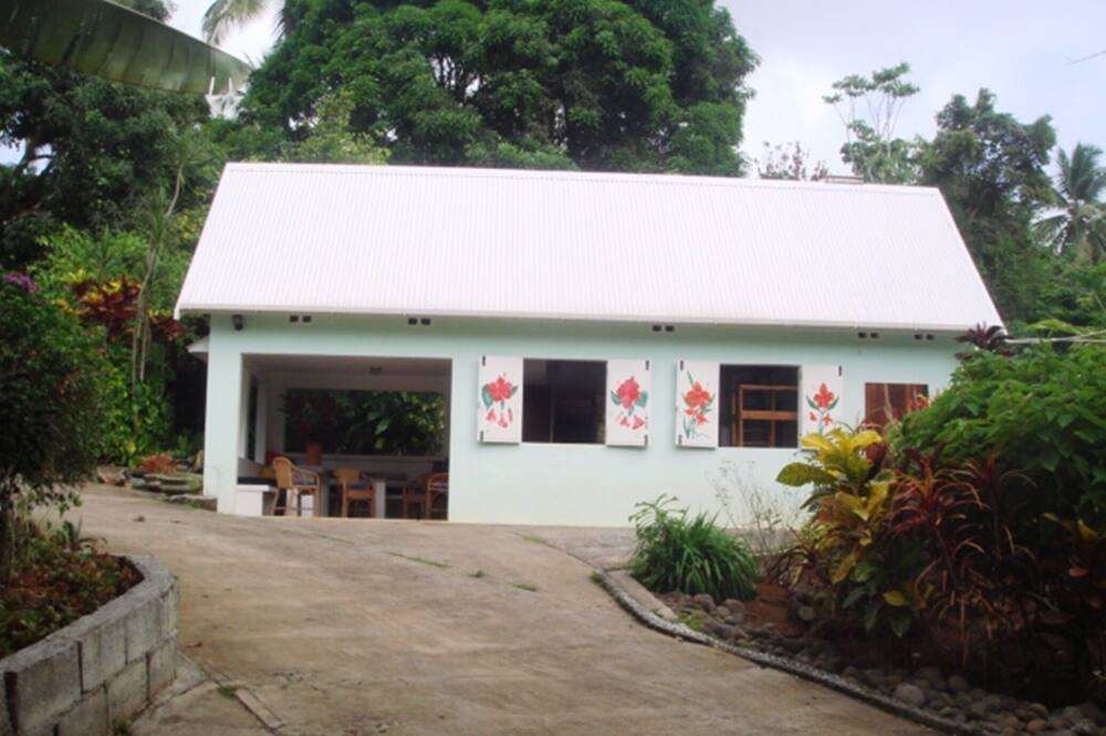 Photo of Others in Marigot