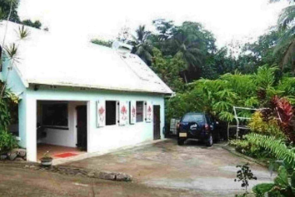 Photo of Others in Marigot