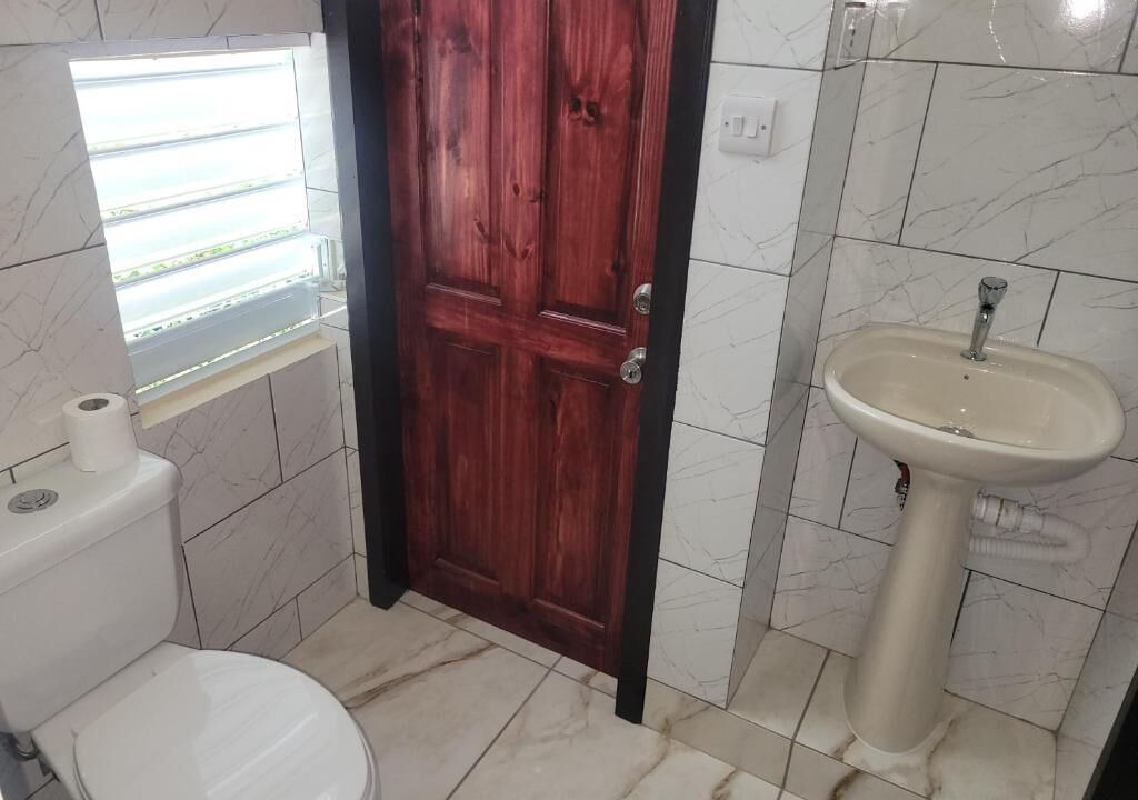 Photo of Bathroom in Wotten Waven