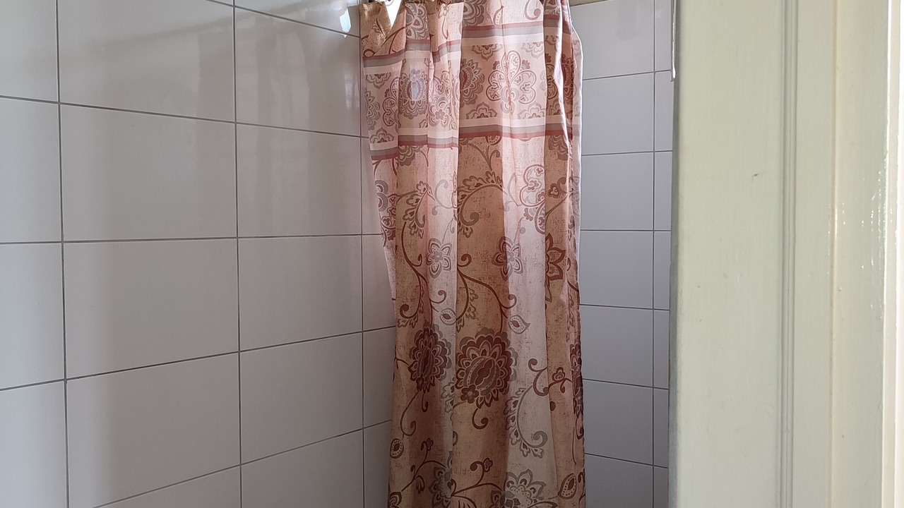 Photo of Bathroom in Picard