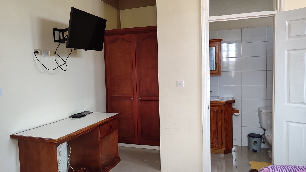 Photo of Bedroom in Picard