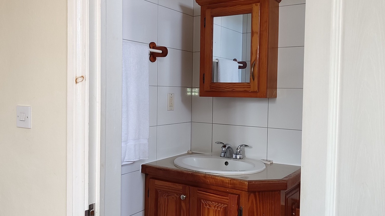 Photo of Bathroom in Picard