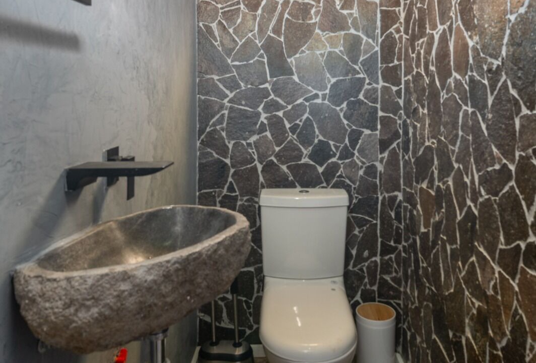 Photo of Bathroom in Mahaut