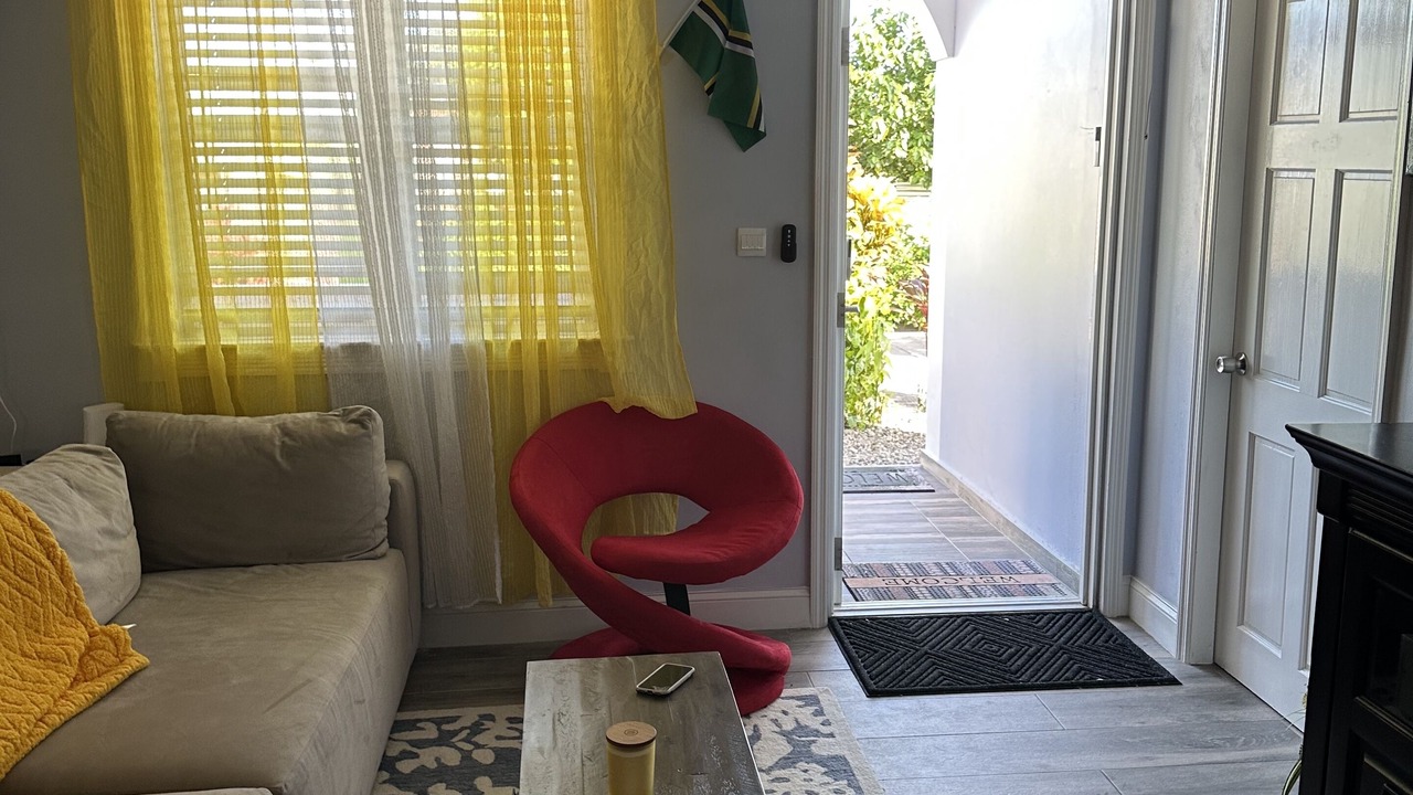 Photo of Livingroom in Portsmouth