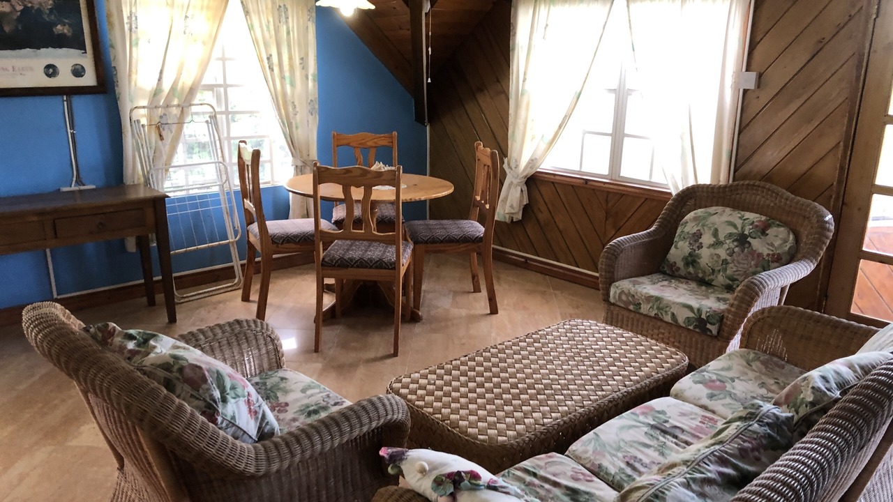Photo of Livingroom in Picard