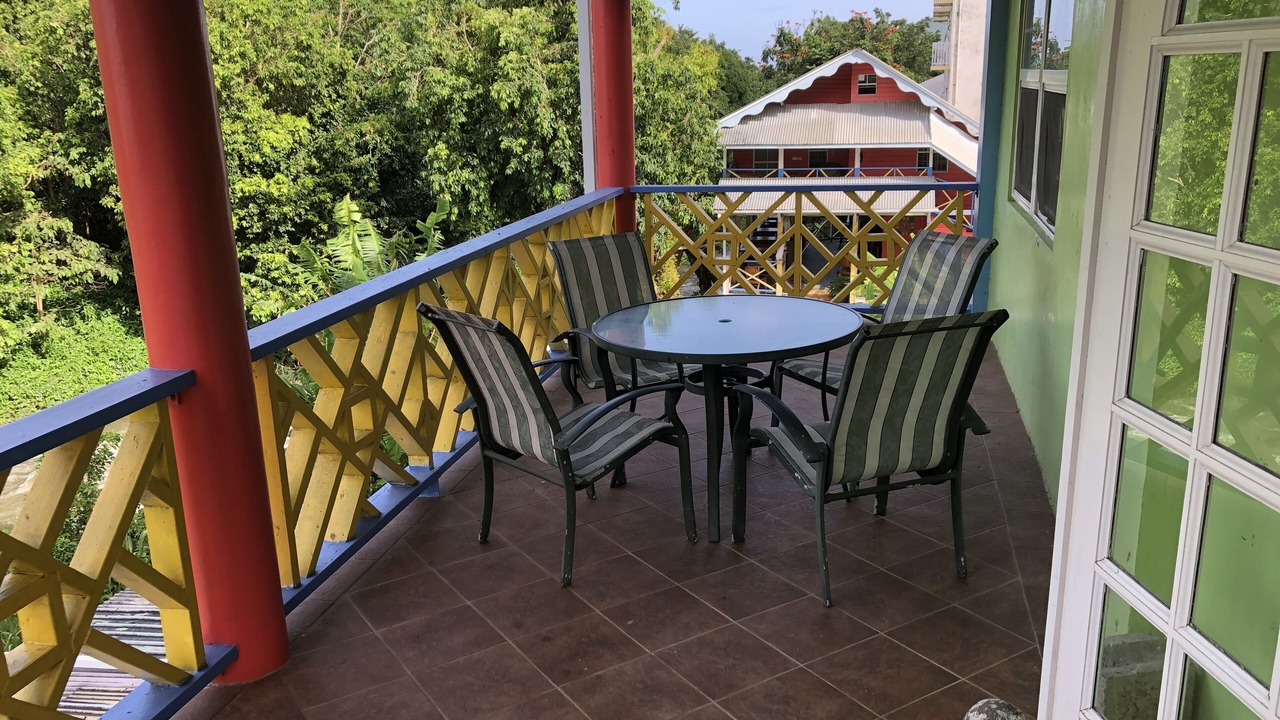 Photo of Patio Balcony in Picard